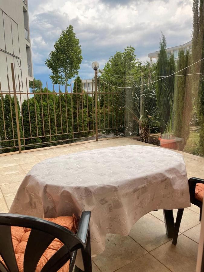 Le Premiere Randevu Apartment สวิติ วลัส ภายนอก รูปภาพ