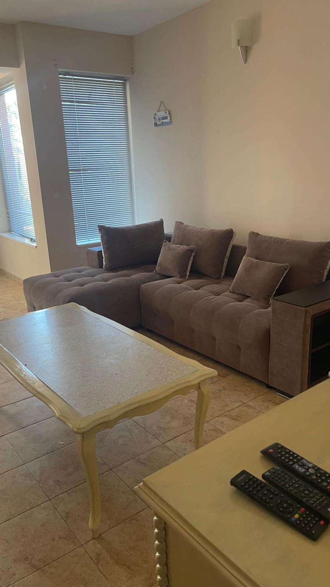 Le Premiere Randevu Apartment สวิติ วลัส ภายนอก รูปภาพ